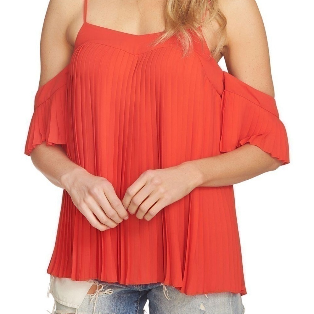 1.STATE Red Accordion Pleat Top Size XS